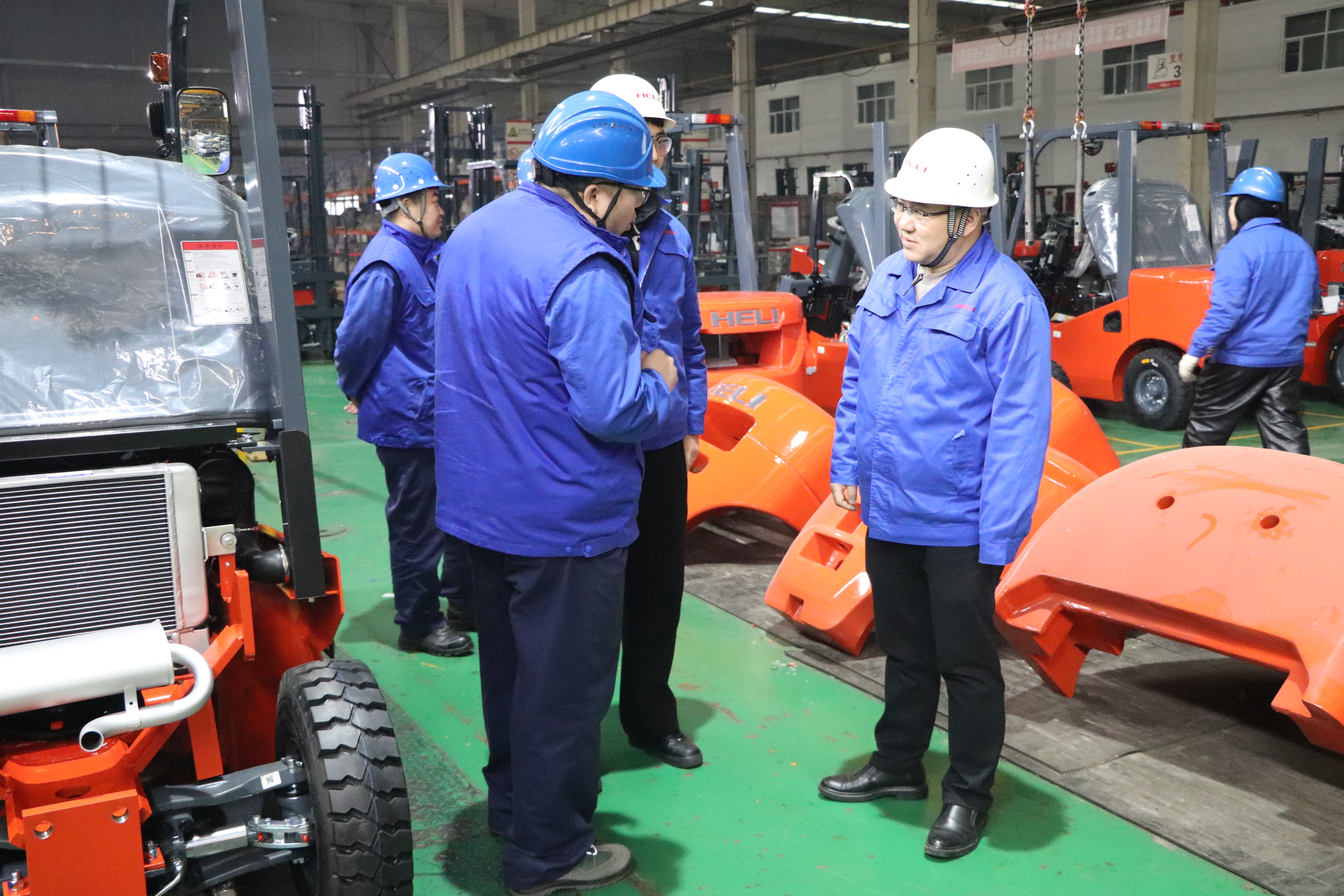 交流現(xiàn)場一.JPG 交流現(xiàn)場一.JPG