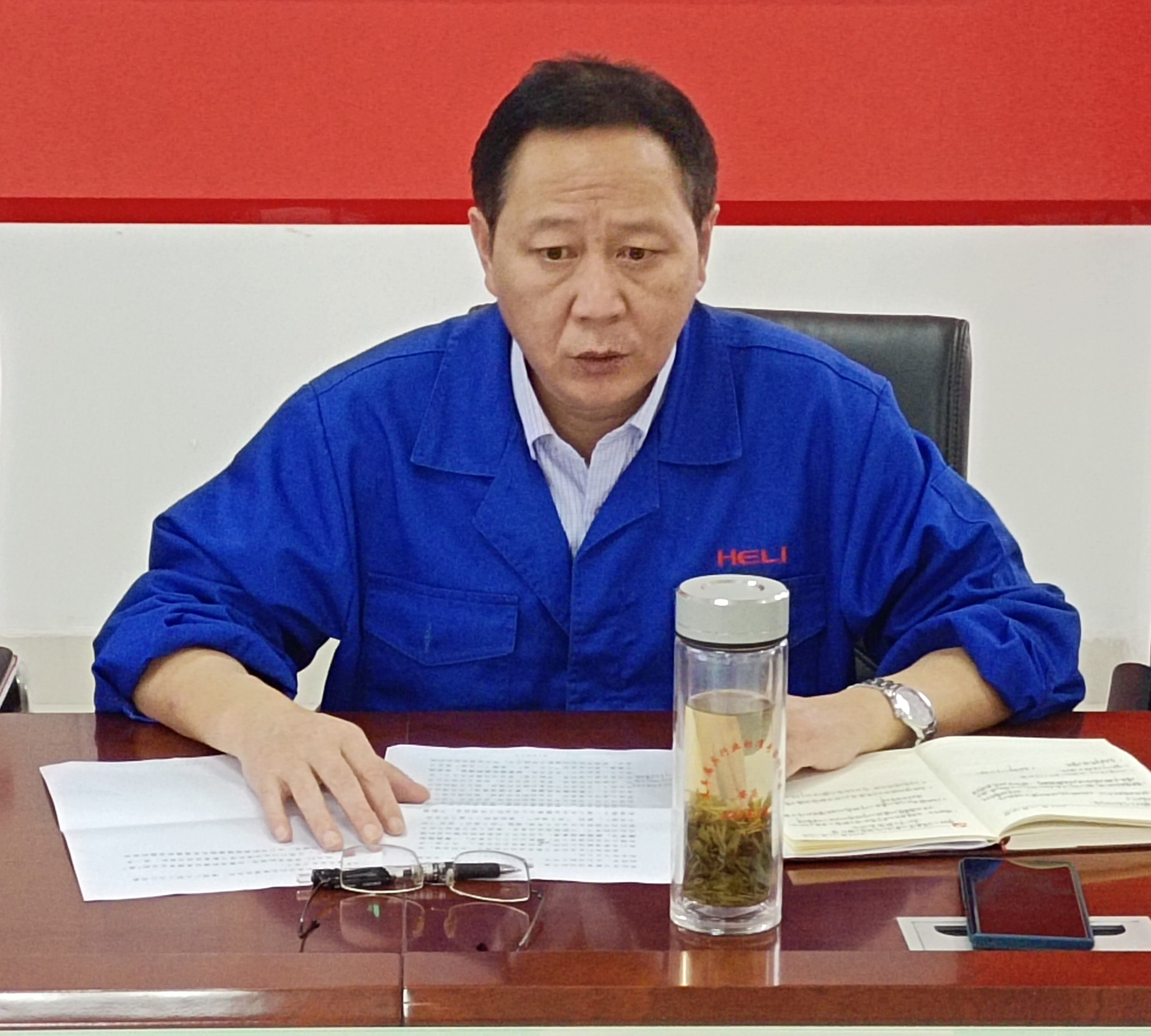 吳海曙在黨的建設(shè)工作領(lǐng)導(dǎo)小組會(huì)暨黨紀(jì)學(xué)習(xí)教育總結(jié)會(huì)上講話.jpg 吳海曙在黨的建設(shè)工作領(lǐng)導(dǎo)小組會(huì)暨黨紀(jì)學(xué)習(xí)教育總結(jié)會(huì)上講話.jpg